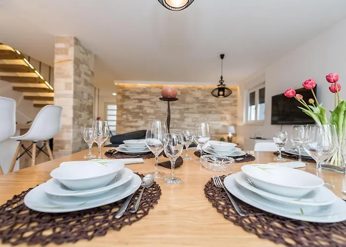 Oasis Сукошан